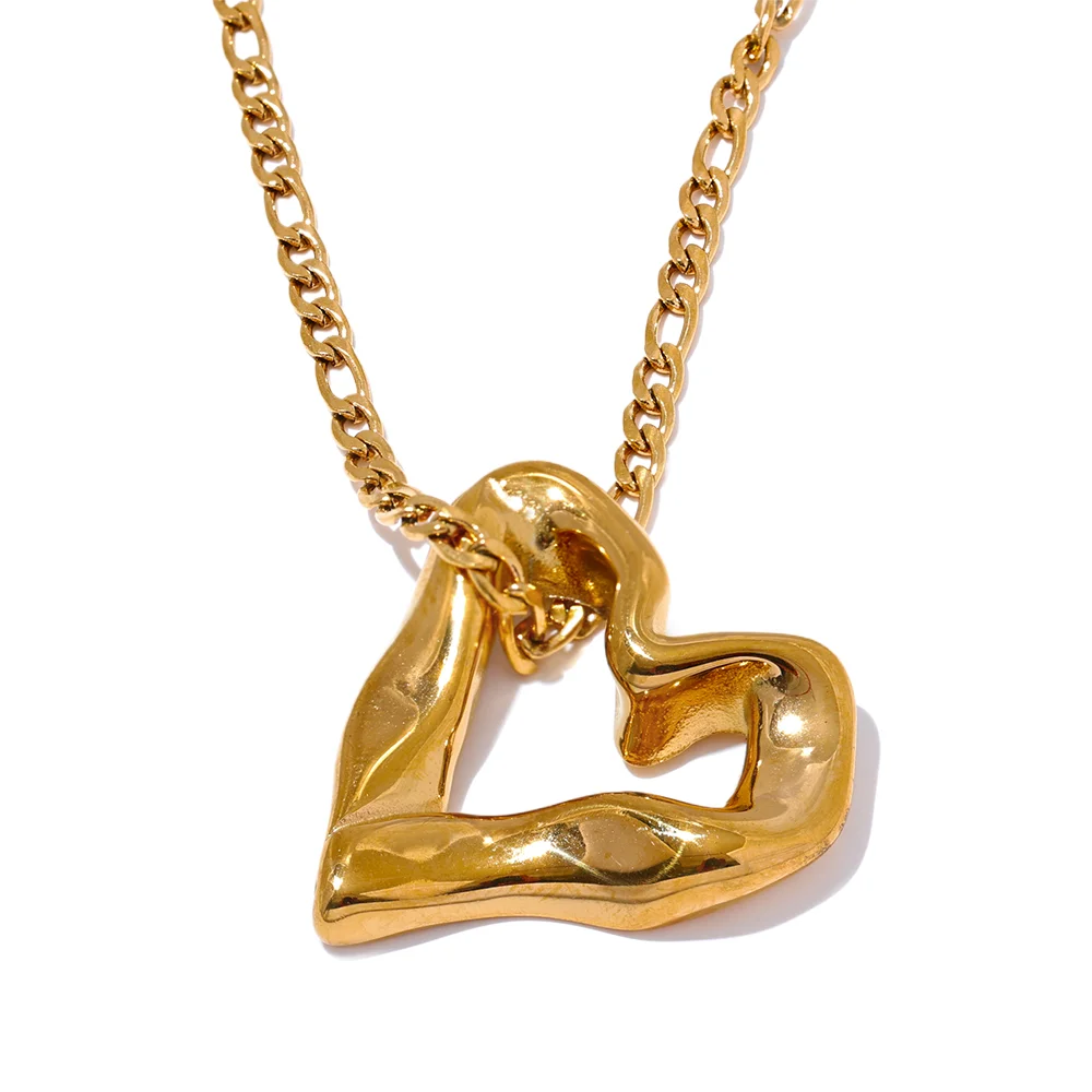 Heart Hollow Pendant Gold